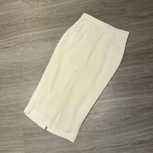 NWOT ALC 2014 White Viscose and Wool Blend Pencil Skirt, 2